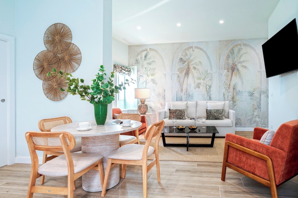 Exclusive Apartment in Cádiz. Patrocinio I