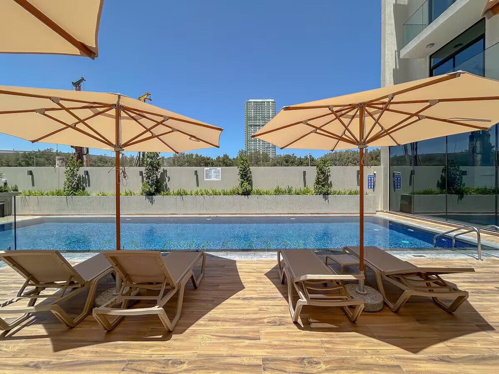 Luxurious with Nature & 5 Star Amenities