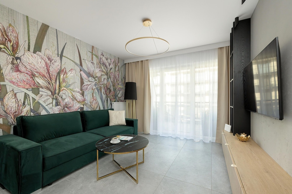 Comfortable Apartment, Sauna and Indoor Pool