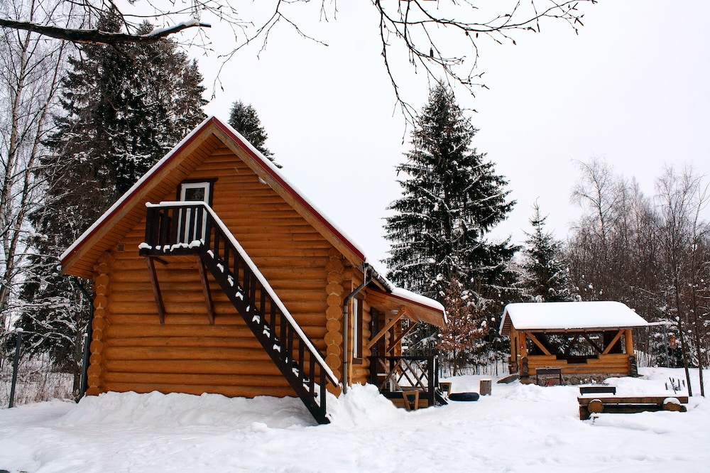 Cottage complex Ozerny Bereg