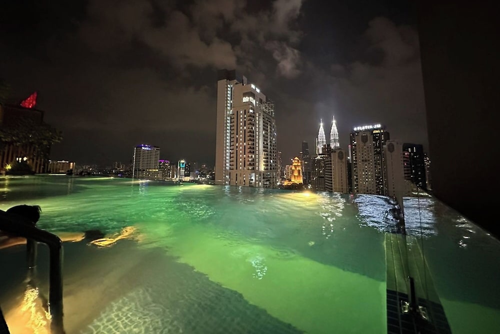 Majestic Residence KLCC By Flixhome
