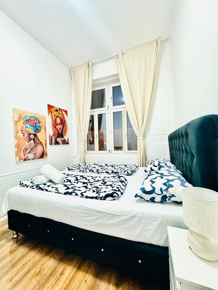 Affordable 5BR Apt Near Atzgersdorf