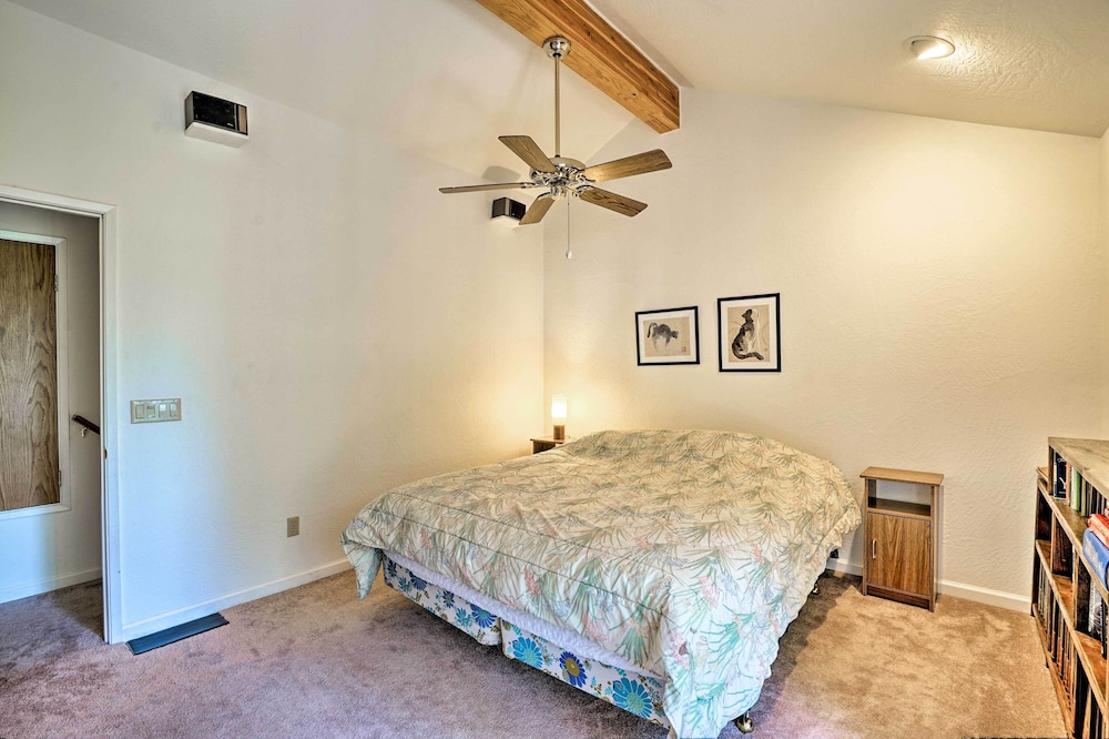 Lake Tahoe Vacations - South Lake Tahoe Home w/ Deck: 4 Mi to Heavenly! - Property Image 21