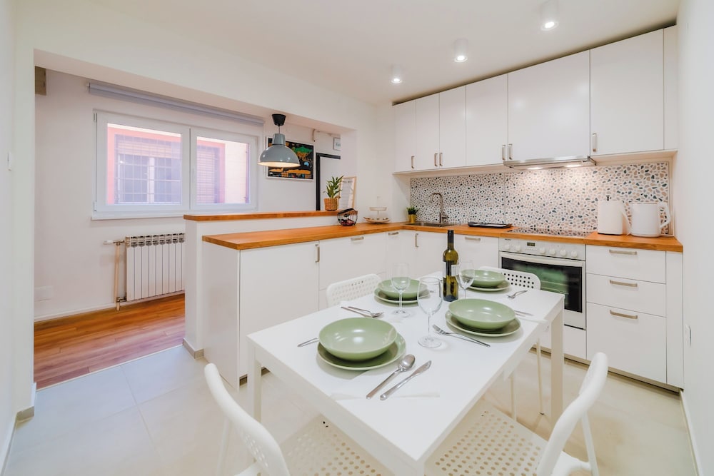 Peaceful Nest In City Center