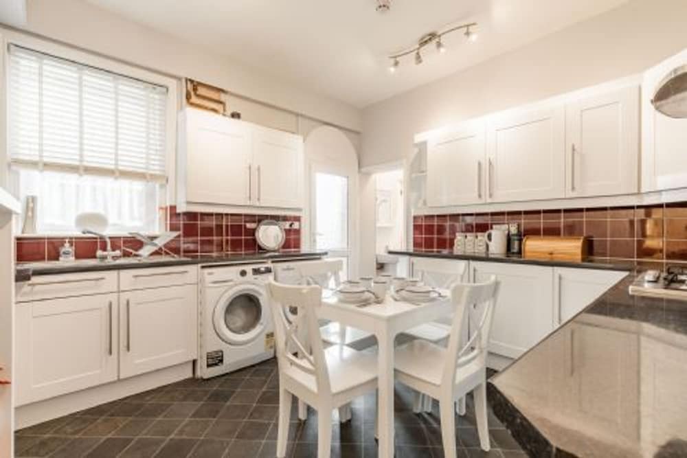 Host Stay Cromer Town Apartment 1 view 4