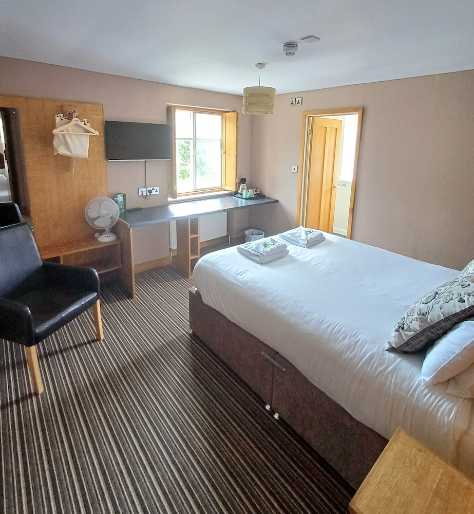 Yeovil Vacations - Northover Manor Hotel - Property Image 32