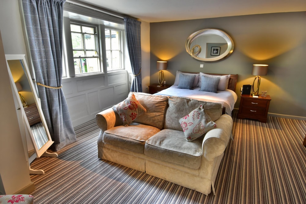 White Lion Hotel