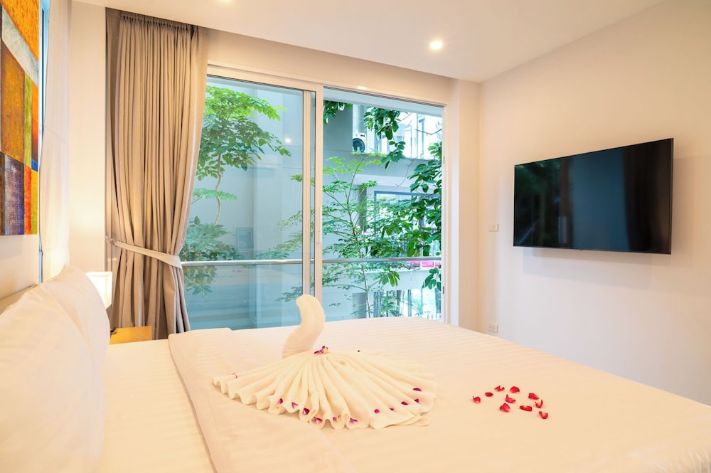 2bed SeaView Apartment in Bang Por KBR36