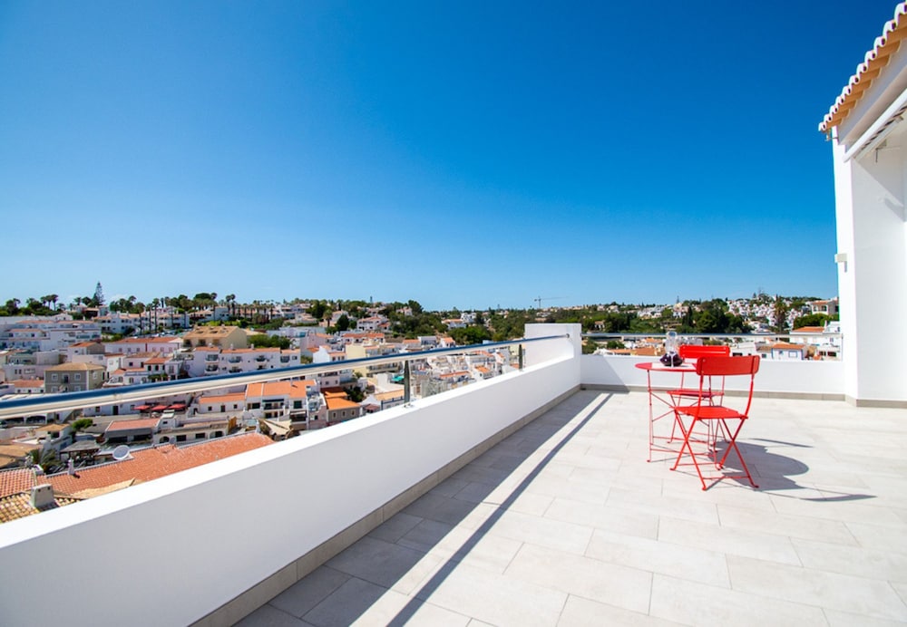 Casa Cubo in Carvoeiro