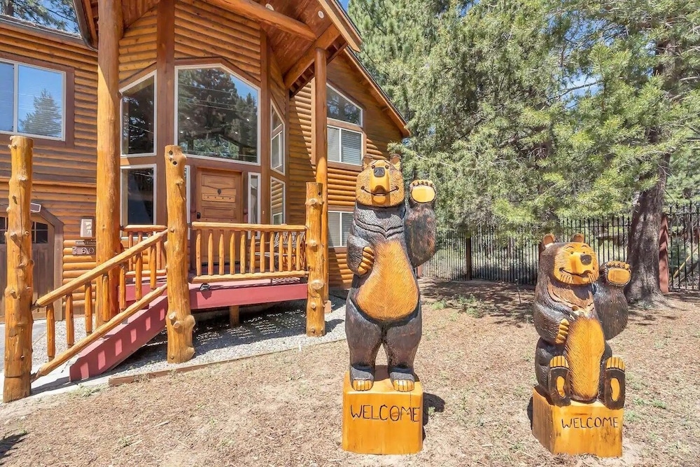 Lake Tahoe Vacations - 1603 Bel Aire Circle 3 Bedroom Home by RedAwning - Property Image 1