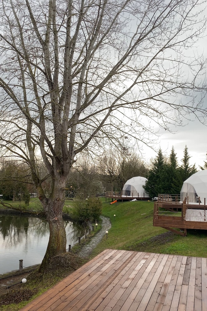 Gabala Glamping Park Resort