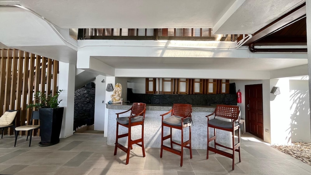 Luxury Seaview 6 Bedrooms With Infinity Pool Villa, Private Gym, Superfast Wifi