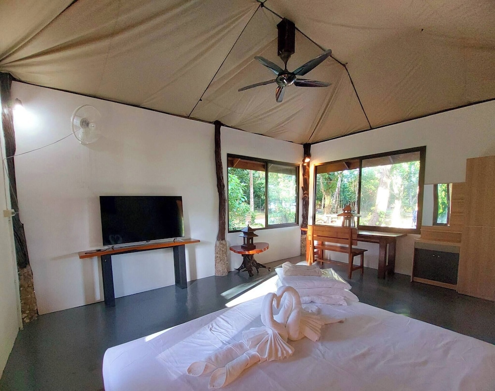 Serene Beach House on Ko Yao Noi With Private Garden