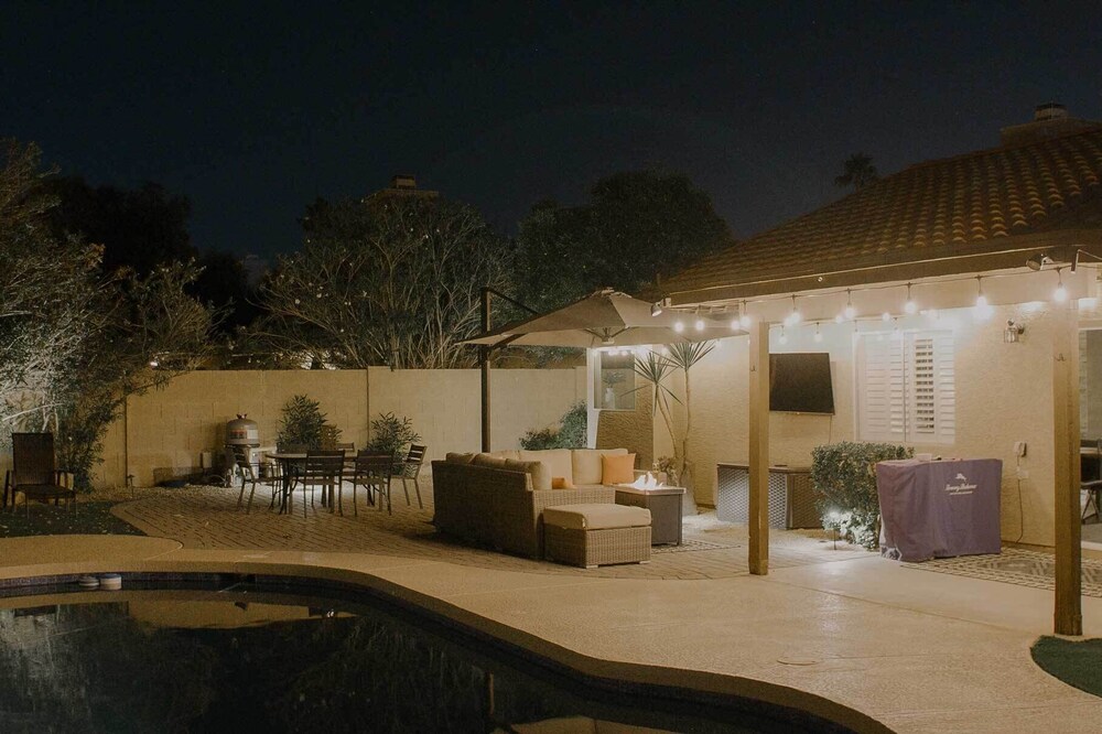 Sunny Scottsdale Retreat w/ Private Pool & Hot Tub view 3