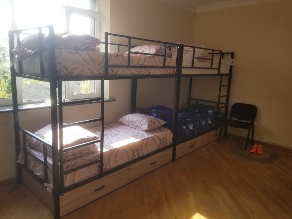 Yerevan Vacations - Hostel Flamingo - Property Image 1