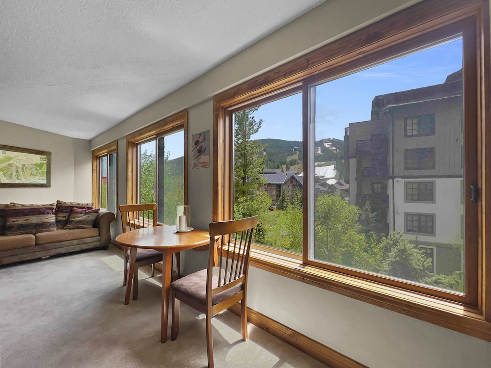 SkyRun Copper Mountain Resort Vacation Lodging