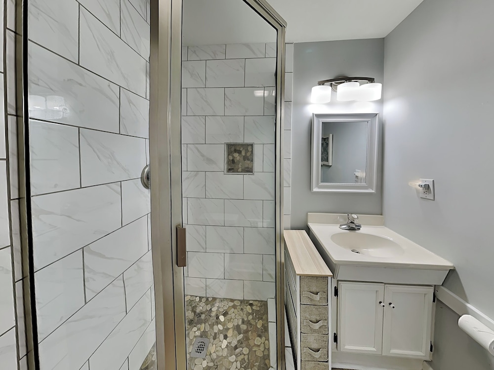 You-N-Sea by Topsail Realty