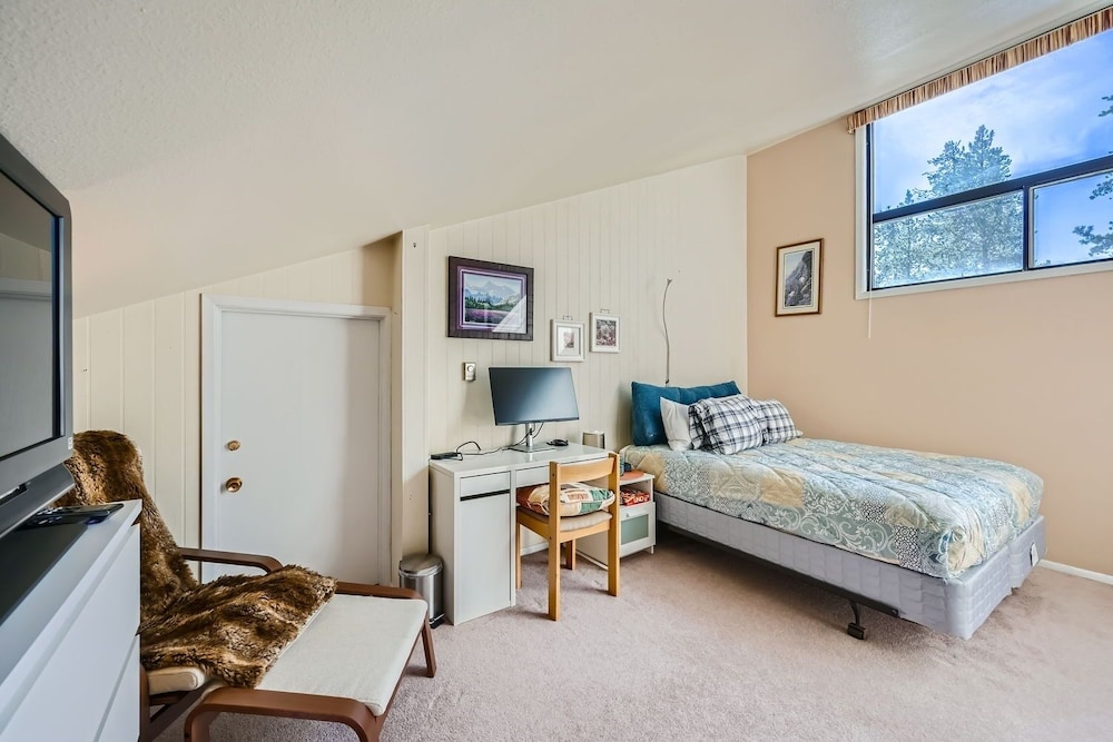 Flying Dutchman, Keystone Ski Resort Gulch & Soda Springs - Keystone Ski Resort CO Condos