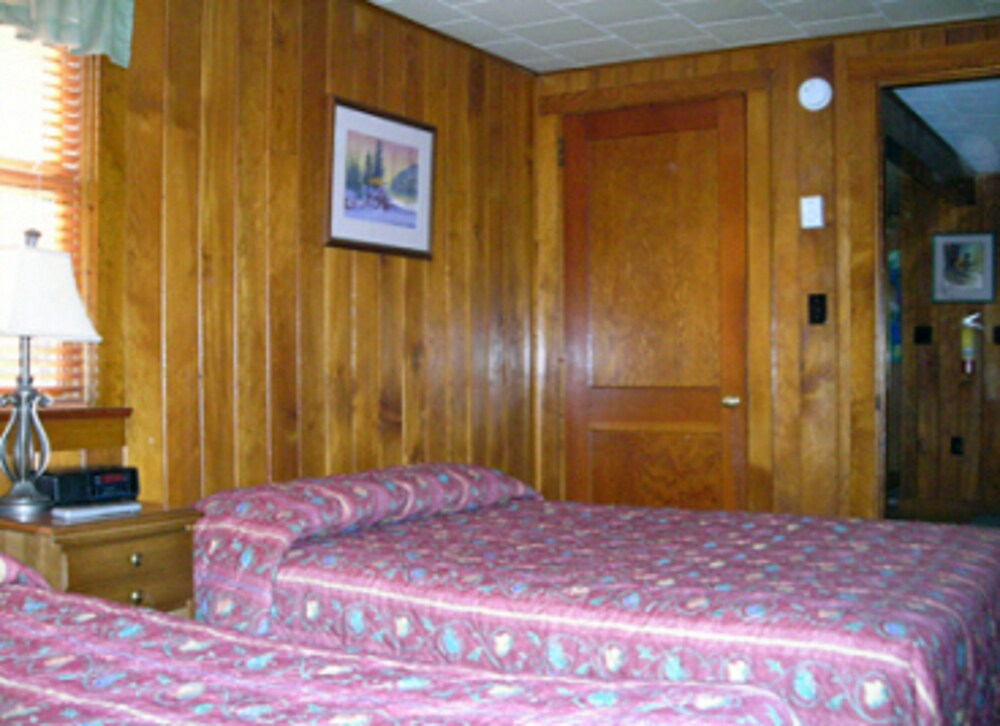 Cabins at Twinbrook Resort