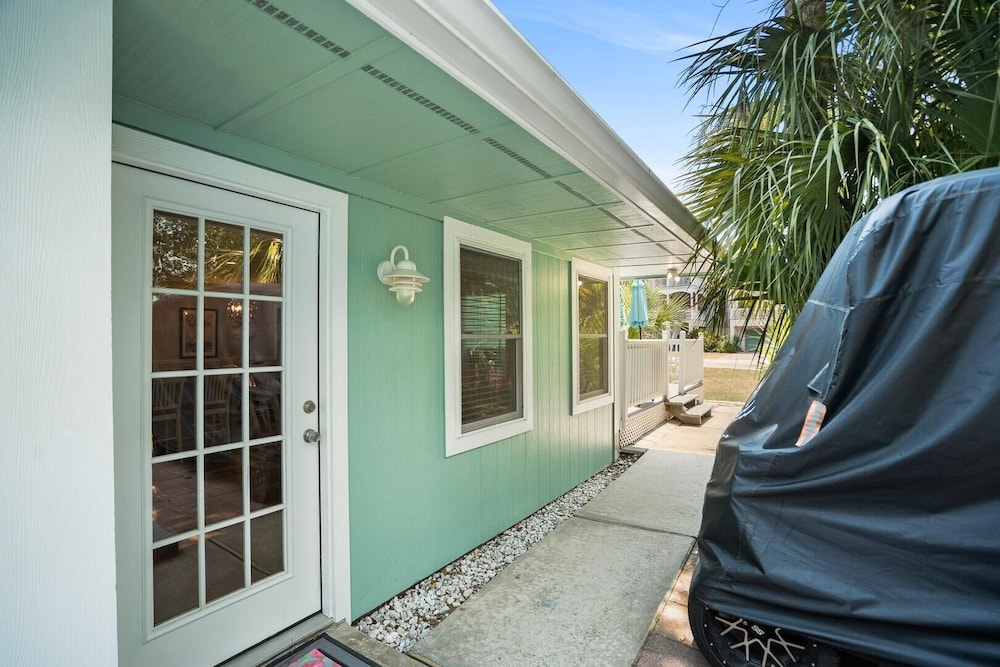 Distinctive Island Living - 835 Bonito Rd, Fripp Island