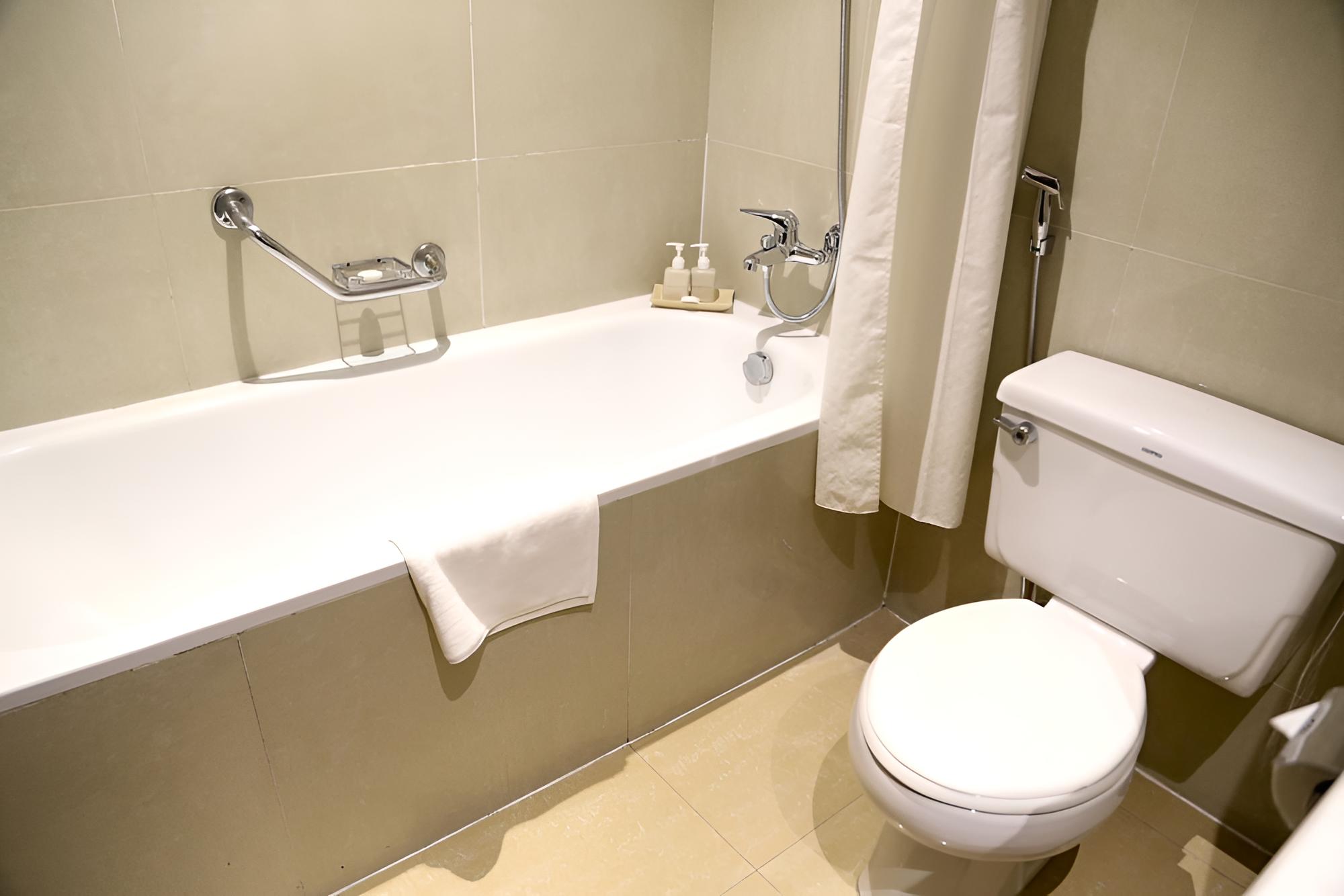 Mon Regency Hotel