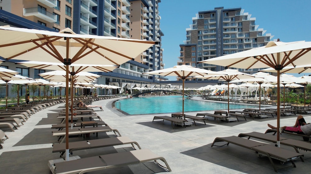 Riverside Life Residences