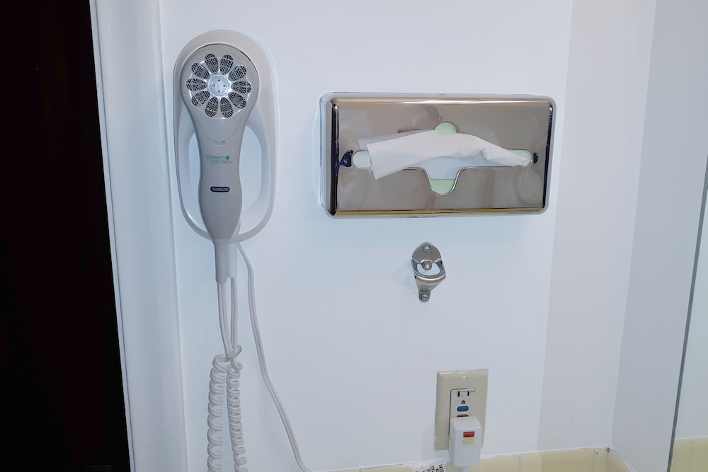 Iron Horse Inn - Property Image 4