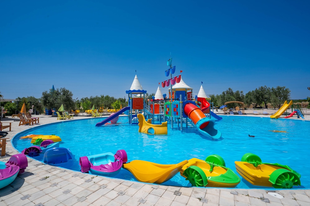 SİMLARDA AQUAPARK OTEL