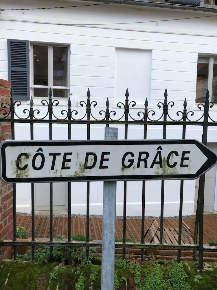 La Cour Sainte Catherine