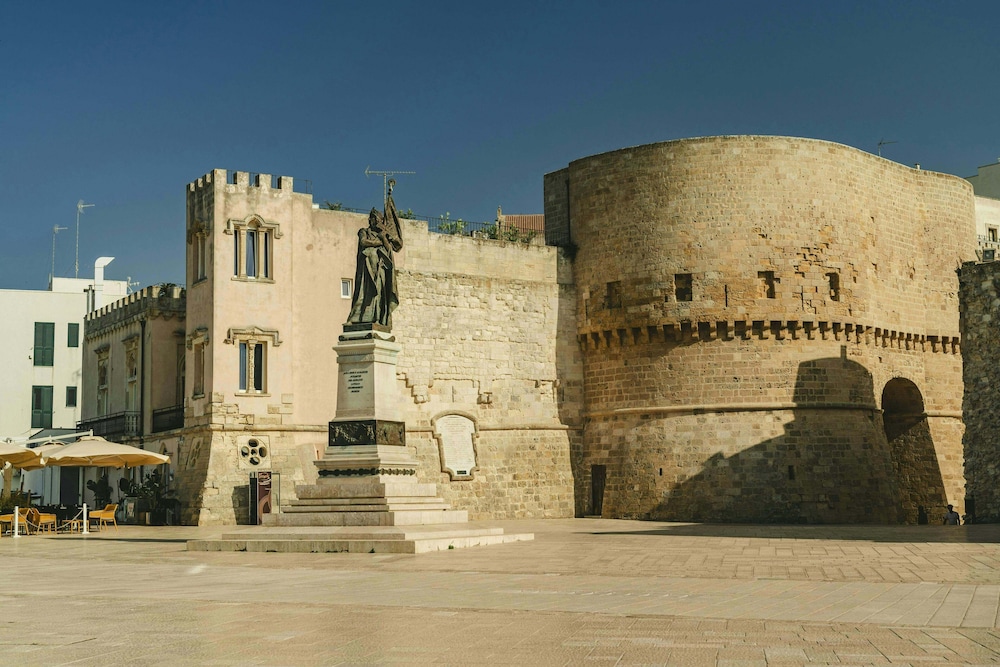 La Canonica Suites