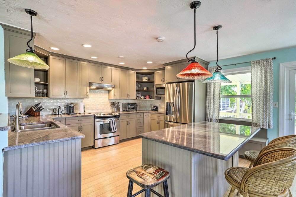 Key Largo Paradise w/ Heated Pool & Hot Tub!