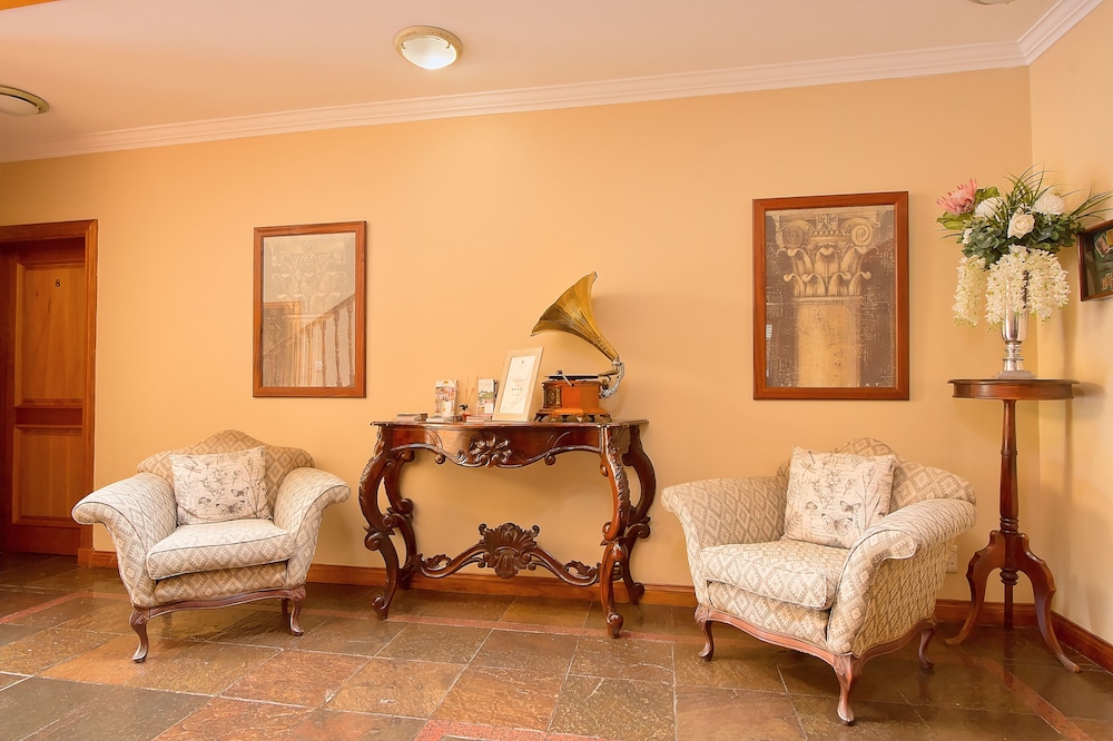 Centurion Golf Suites Boca Walk