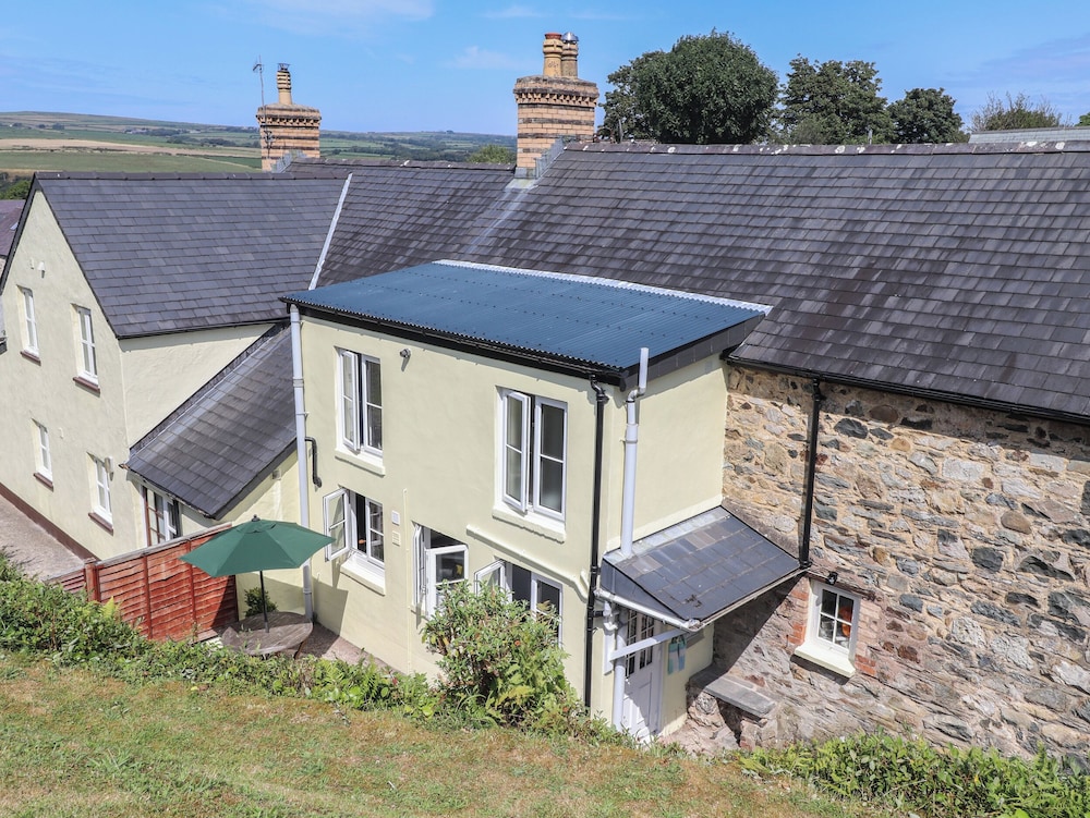 Delfryn, Newport