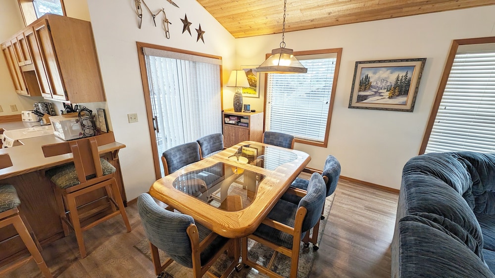 Coyote 7 3 Bedroom Home