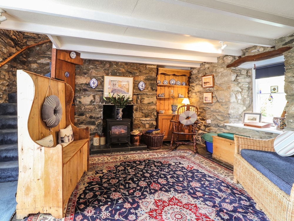 Tyddyn Bach