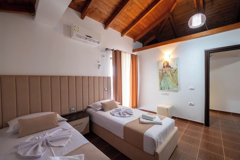 Villa JIOTA