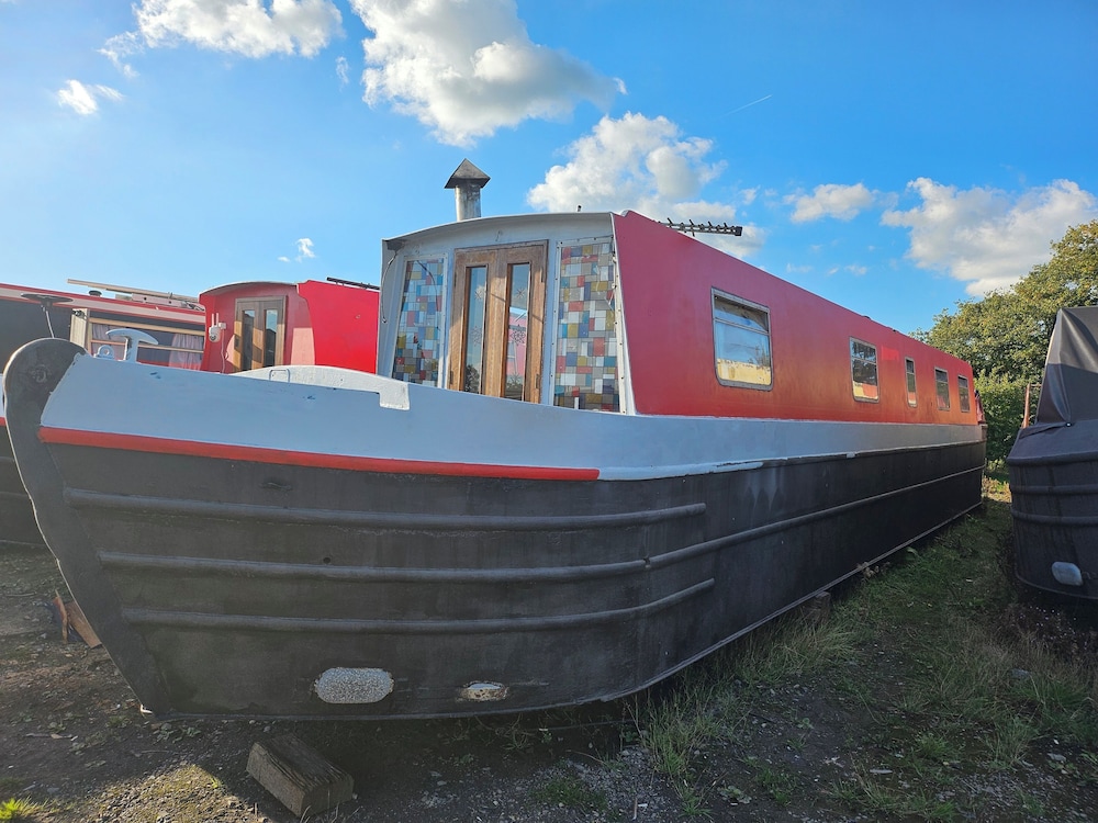 Komet canal boat company limited