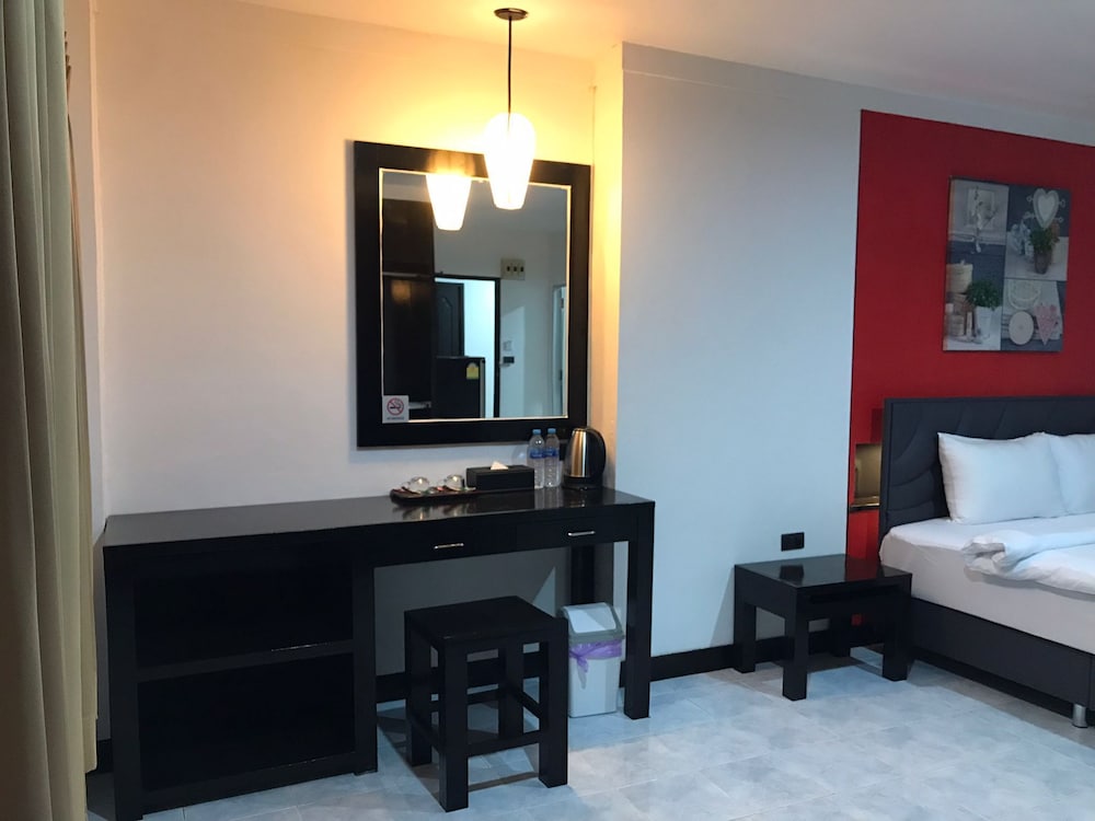 Patong Central Budget Stay