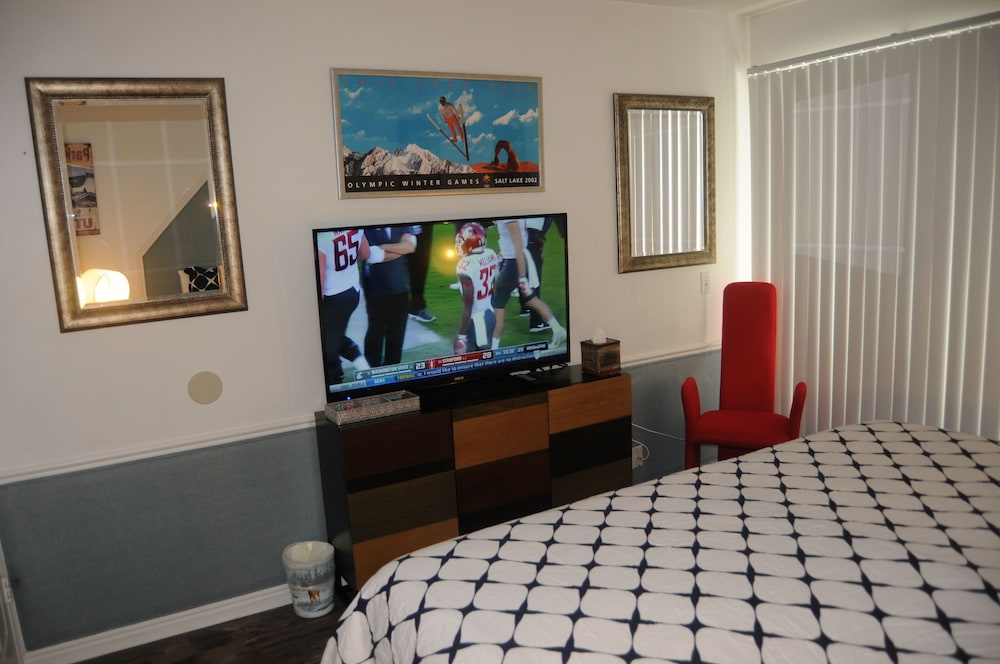 Park City Condo with 6 beds, 3 bedroom, 3 bath, 4 min to ski, 2 min to Sundance HQ