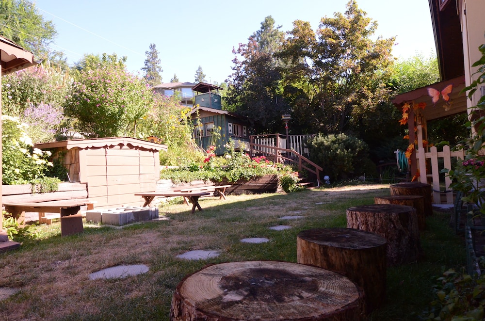 Fairy's Garden Chalet