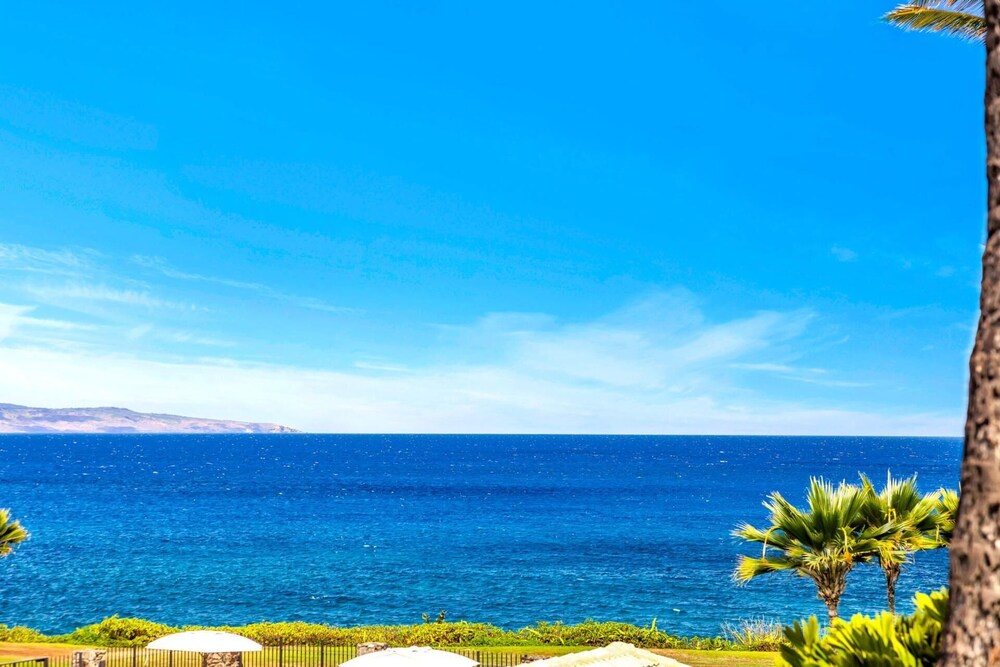 NEW KBM Resorts Free CAR Kapalua Bay Villas Ocean View 1-bedroom Condo Steps to Beach With Spacious Lanai! Kbv-24g3