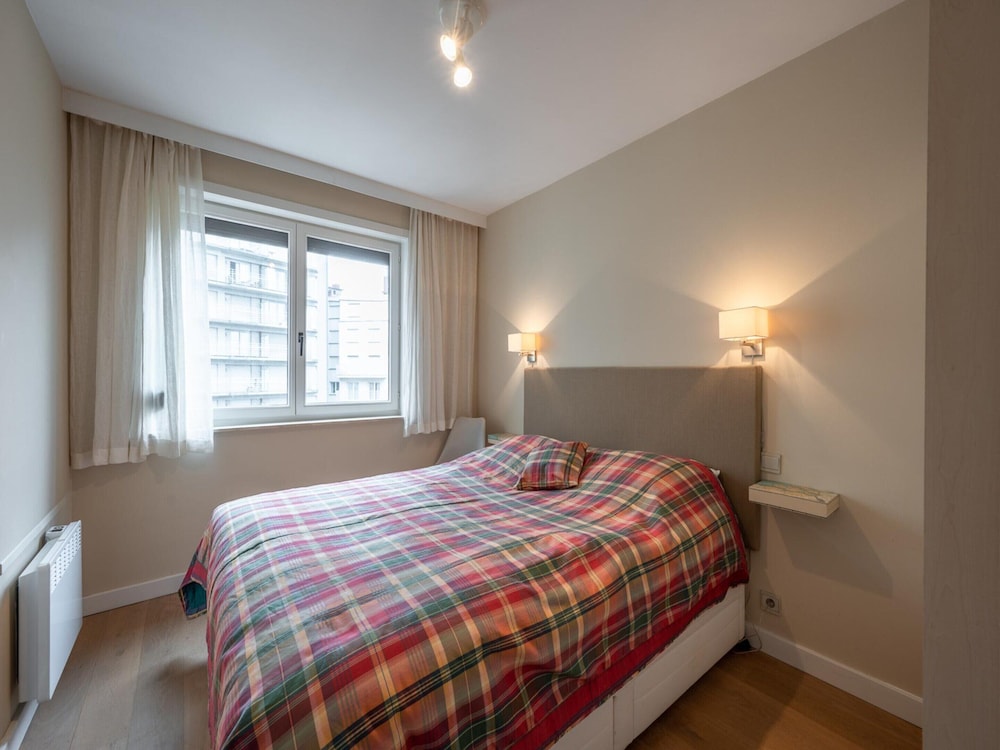 Apartment in Duinbergen Near Sailing School