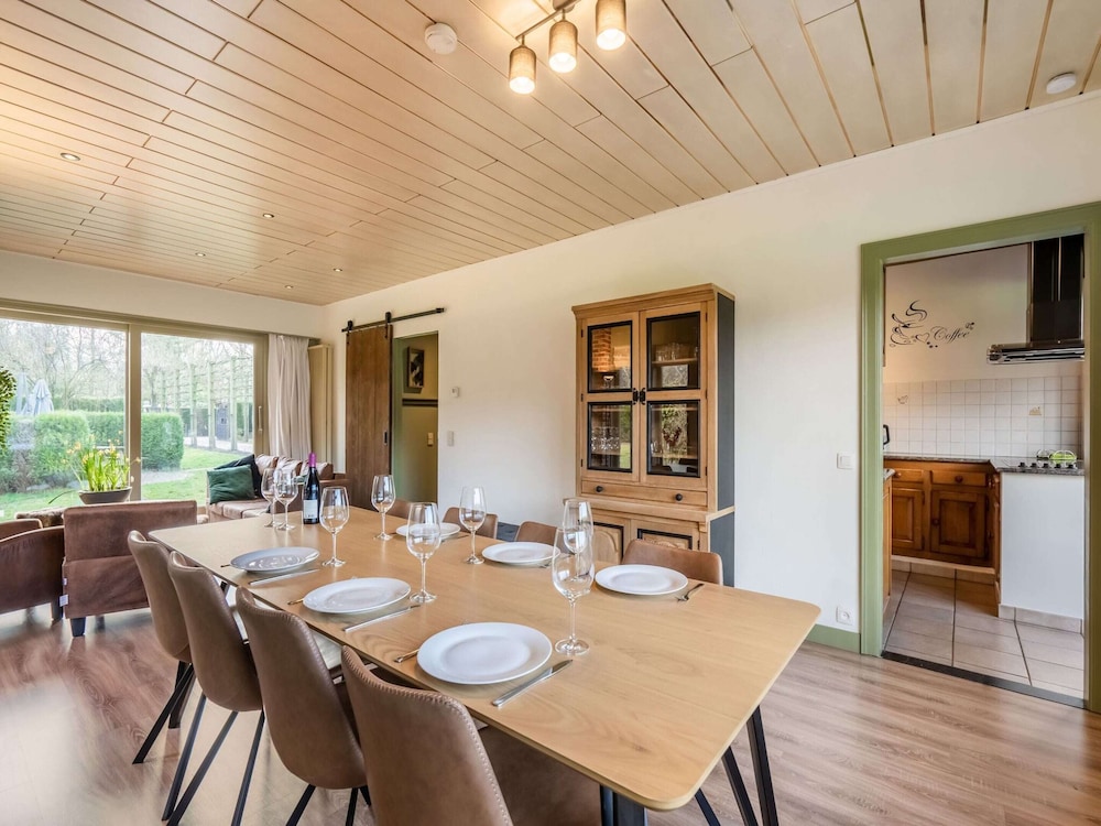 Merksplas Villa With Terrace