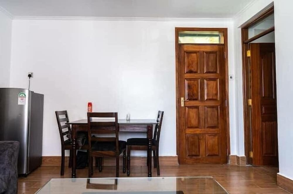 Karen Brooks View Palace 2 Bedroom Apartments