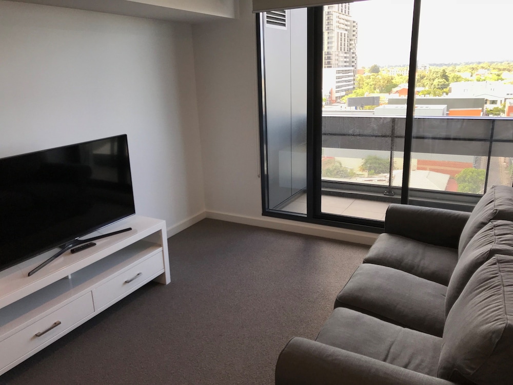 RNR Serviced Apartments Adelaide – Grote St