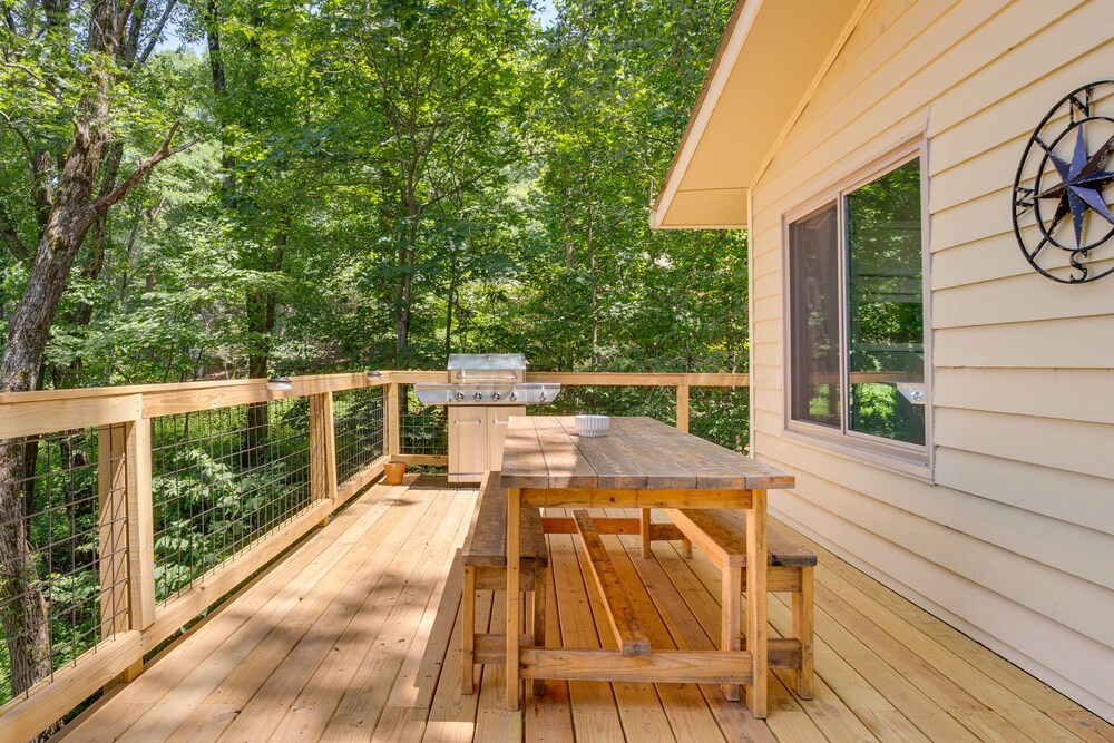 Jasper Vacation Rental w/ Decks, Fire Pit & Views! view 5