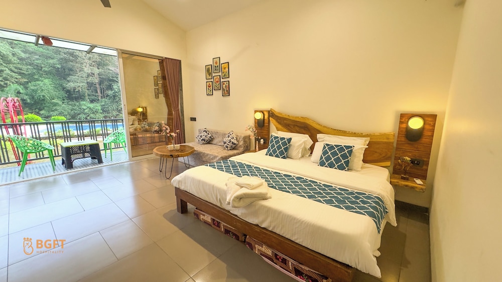 Mountain Woods Farm Stay