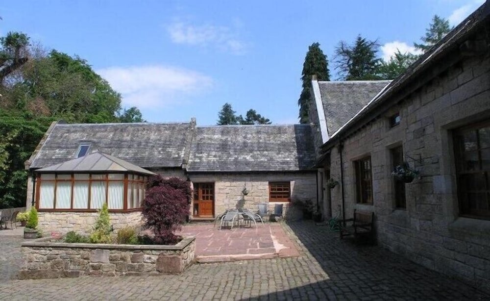 Auchenheglish Lodges - The Smiddy