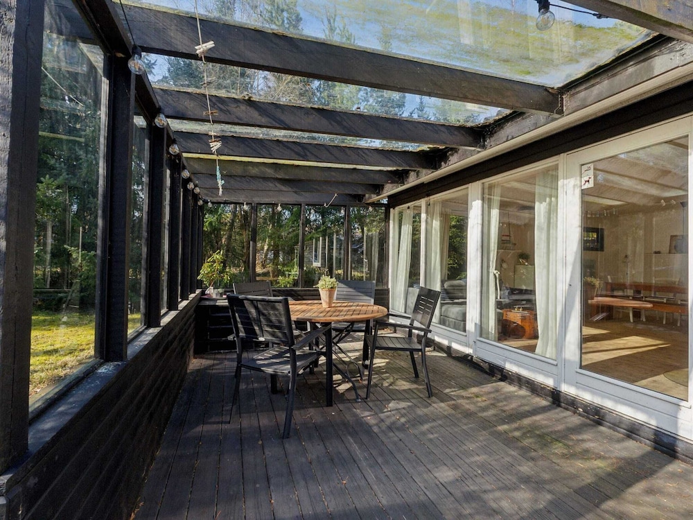 5 Star Holiday Home in Hals