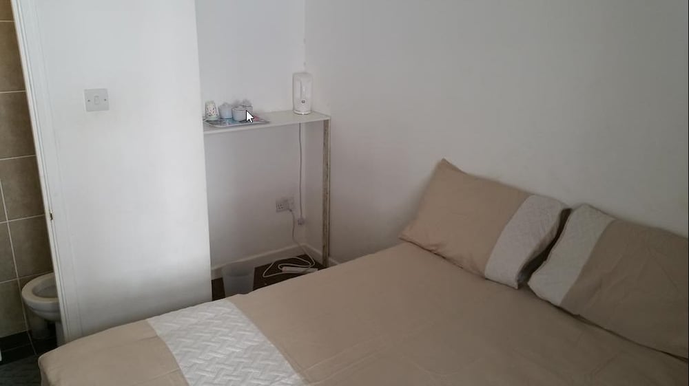 140 Midland Road view 4